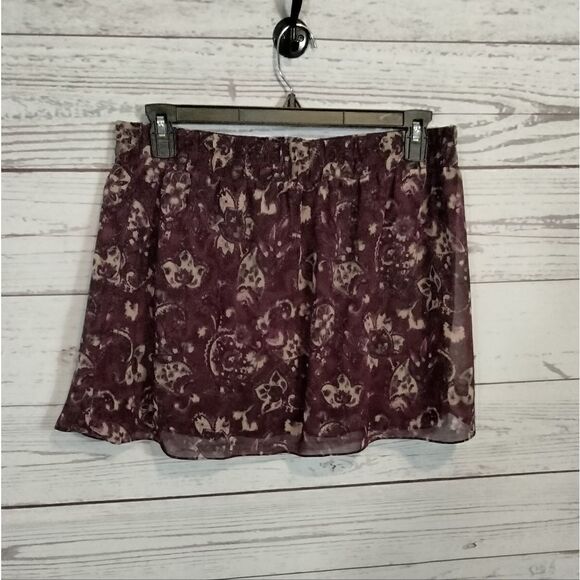 "Aerie" woman's skirt   - Picture 4 of 7
